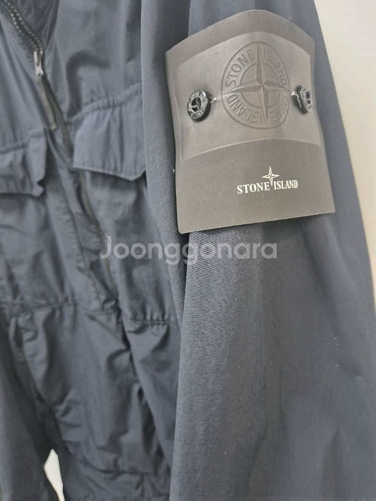 스톤아일랜드 나슬란 라이트와트로 큐알--2