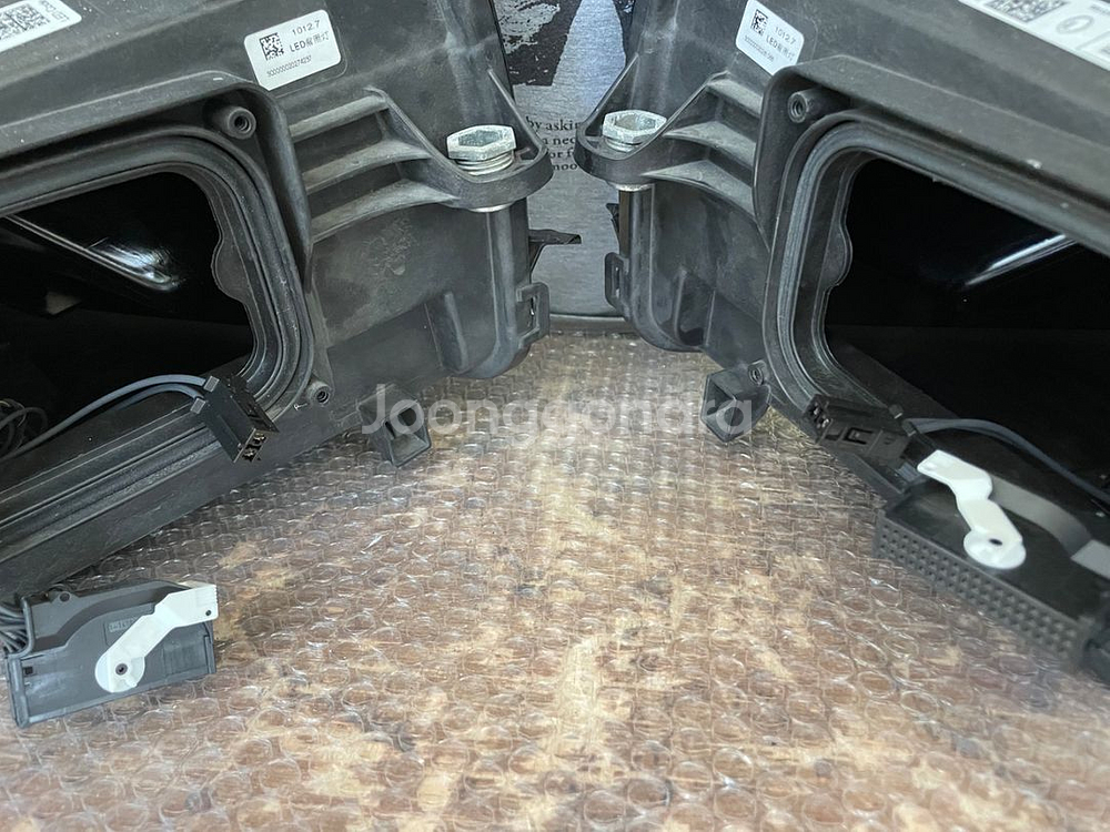 벤츠 GLC W253 헤드라이트 판매 (A253 906--4