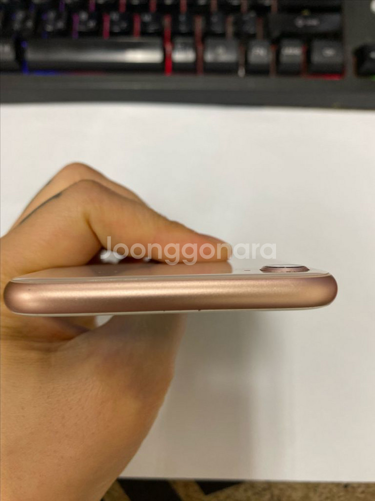 아이폰8 로즈골드 외관SS급 64G 버전16.1--3
