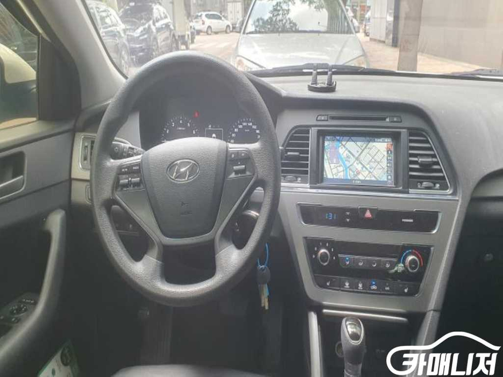 [현대]LF 쏘나타 2.0 스타일 기본형 (5인승) #--4