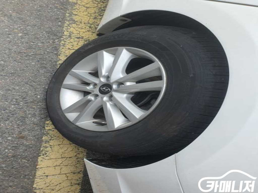 [현대]LF 쏘나타 2.0 스타일 기본형 (5인승) #--8