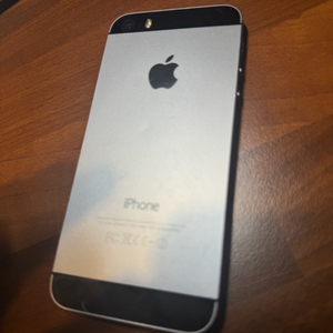아이폰 5s 32기가 (se) 동일 팝니다