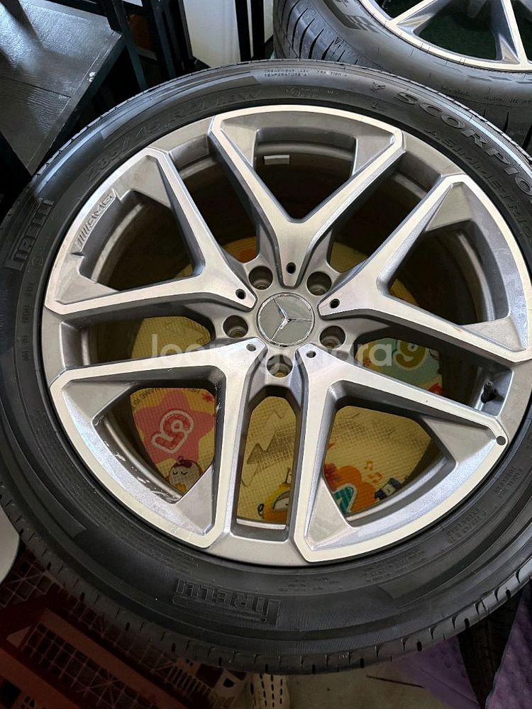 지바겐 25년 G63 순정 휠+타이어/500km 미만--1
