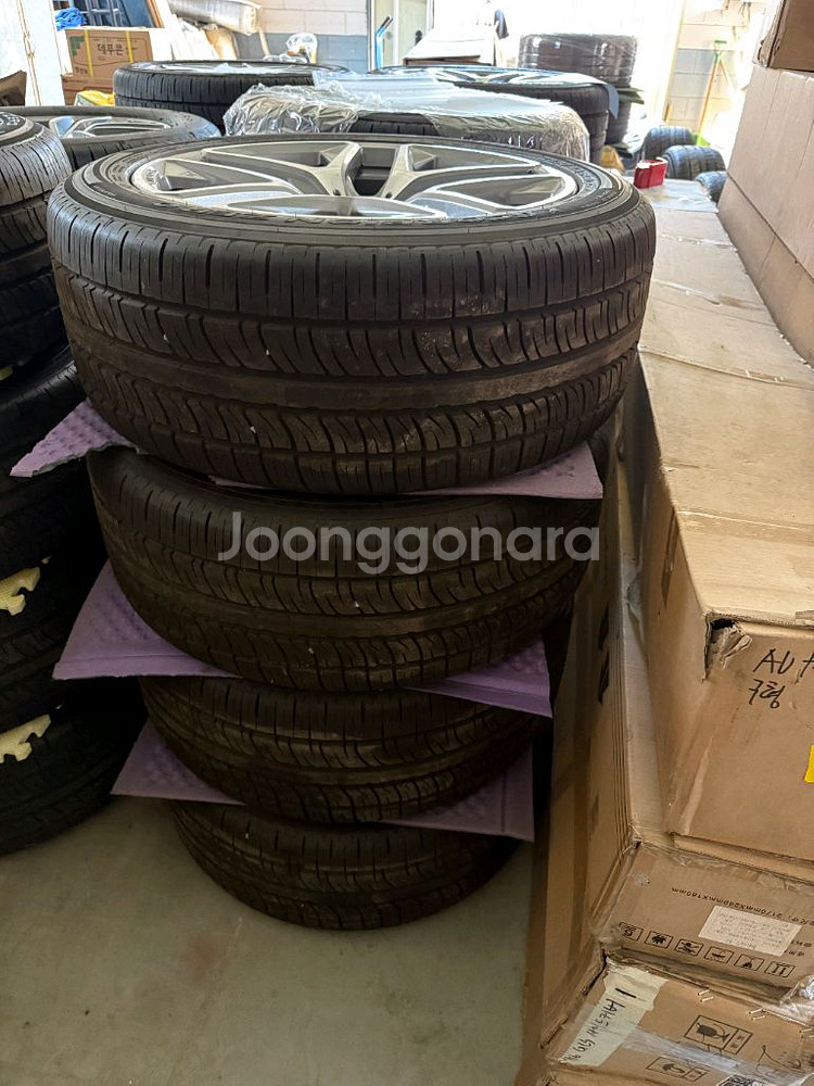 지바겐 25년 G63 순정 휠+타이어/500km 미만--3