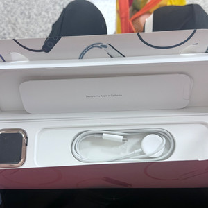 애플워치 SE 44mm.gps 인기따봉 스타라이트