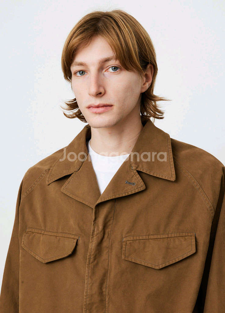 르메르 fw22 브라운 토바코 필드 오버셔츠 사이즈50--0