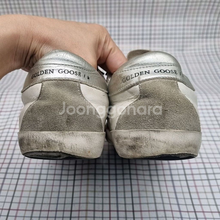골든구스 실버탭 남성스니커즈42 255.--3