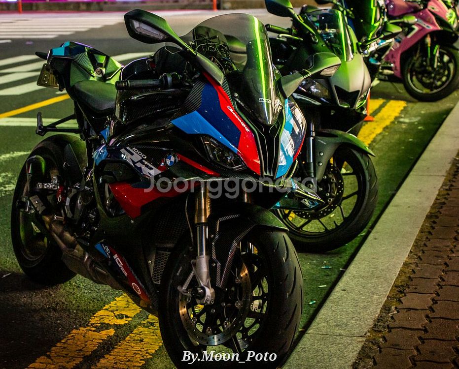 bmw s1000rr 레이스팩 23년식 팝니다--1