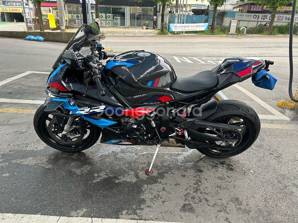 bmw s1000rr 레이스팩 23년식 팝니다--4