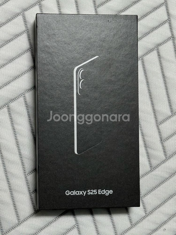 갤럭시s25 엣지 256g (6일사용)--0