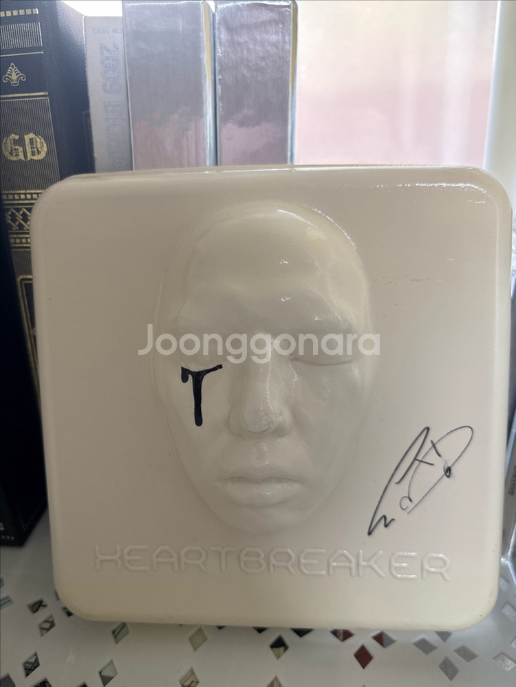 빅뱅 지디 하트브레이커 사인앨범 판매합니다--0