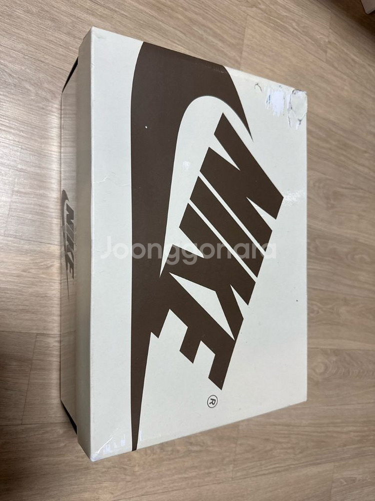 (W) Jordan 1 x Travis Scott--1
