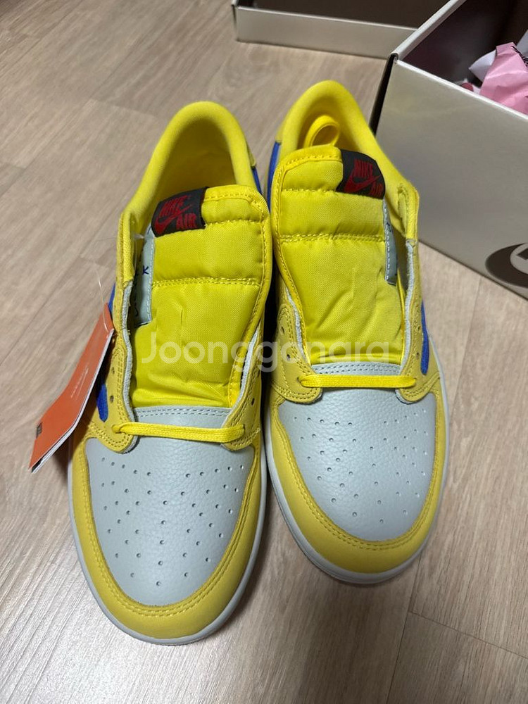 (W) Jordan 1 x Travis Scott--3