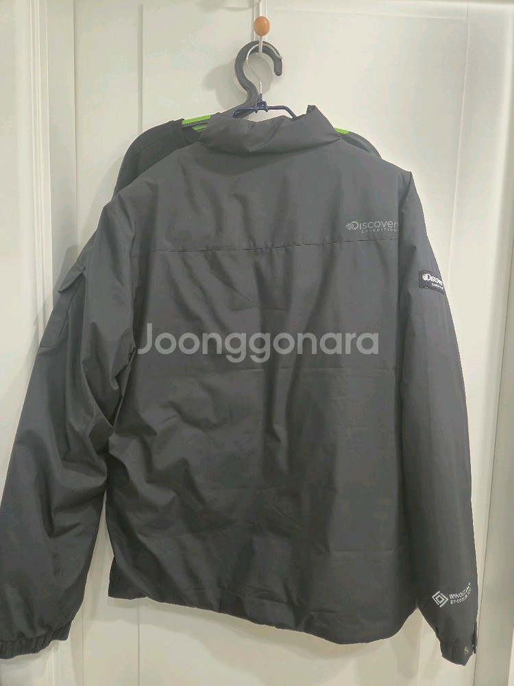 디스커버리 베르겐 고어텍스 윈드스토퍼 중경량 구스 패딩--1