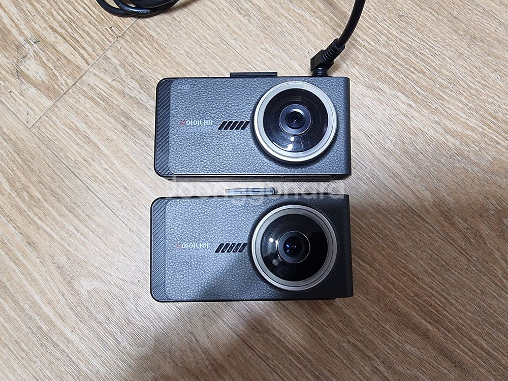 아이나비 QXD3000mini S 블랙박스 전방본체--0