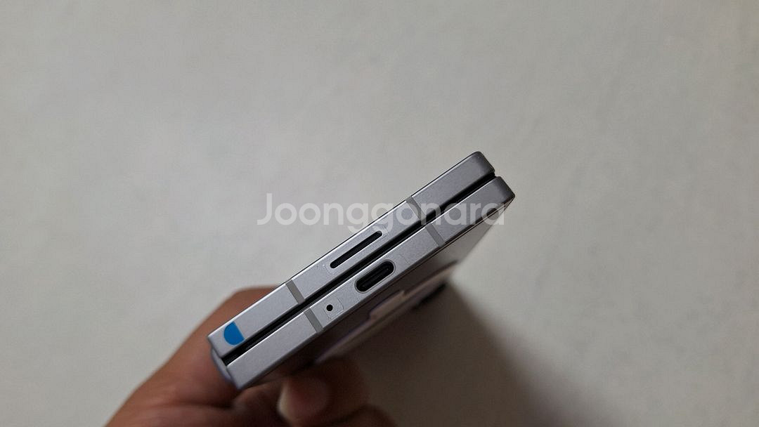 갤럭시 Z 폴드6 실버 512GB 자급제 삼케가능 반갈--15
