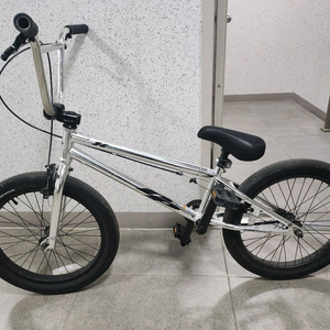 아메리칸이글 BMX 20인치