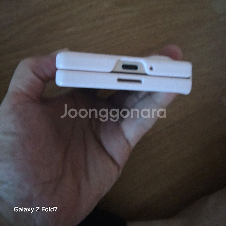 갤럭시 z폴드6 256GB 핑크 자급제 최상급 판매합니--1