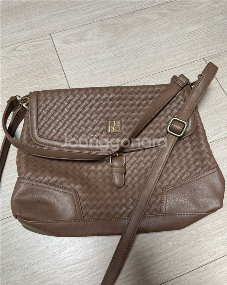 펠치넬리 크로스백--0