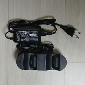PS4 듀얼쇼크4 충전기 팝니다