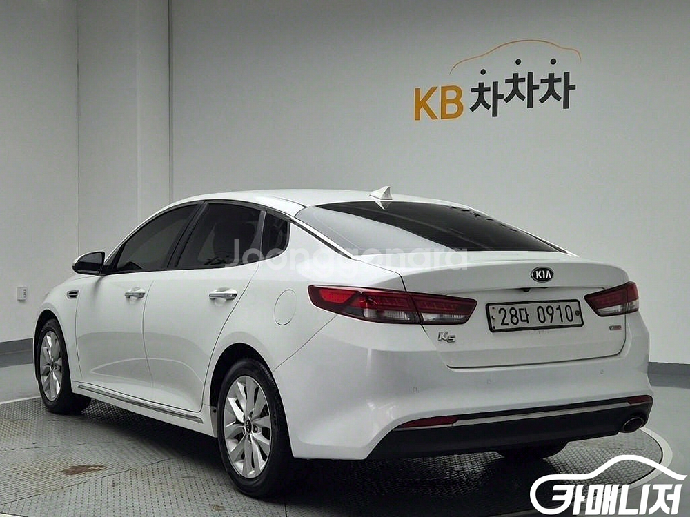 [기아]K5 2세대 SX 1.6 터보 프레스티지 (5인--3