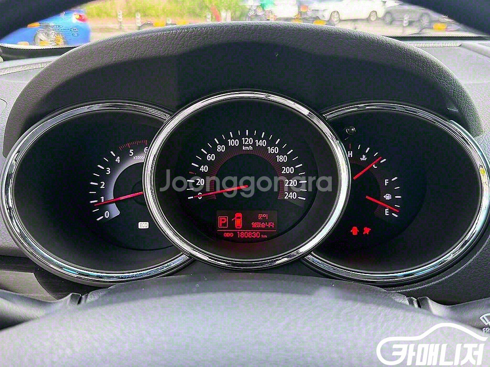 [기아]쏘렌토 R 디젤 2WD 2.0 TLX 최고급형--8