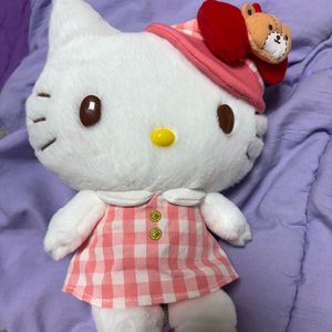 고전 키티 인형