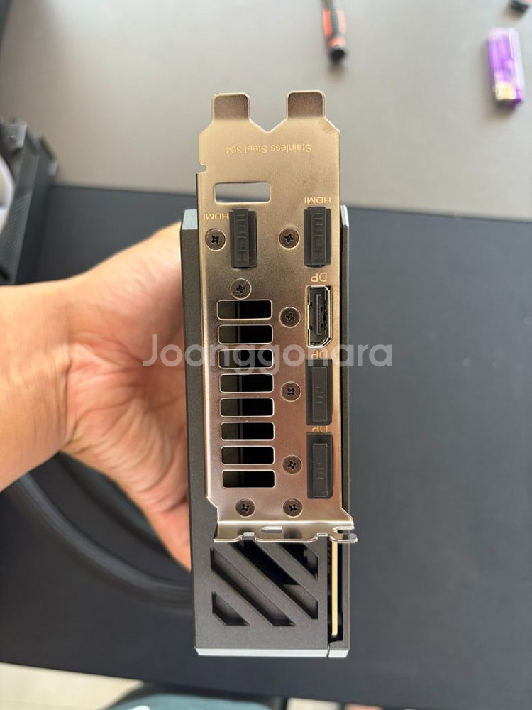 ROG RTX 5090 ASTRAL OC 수냉 쿨러--6