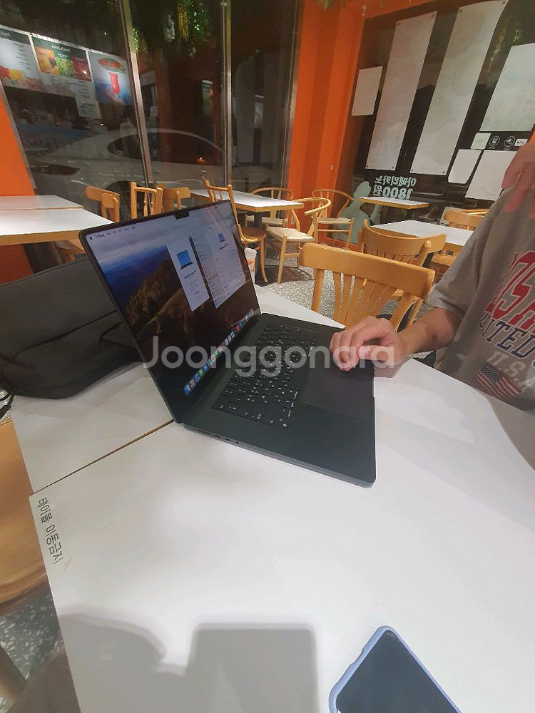 맥북프로 16인치 m3 max raM128 ssd8tb--0