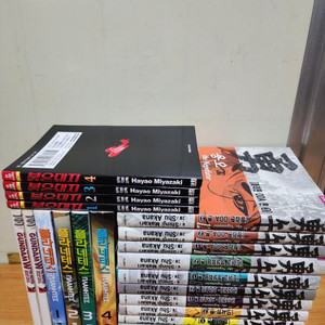 붉은돼지.건담.플라네테스.용오