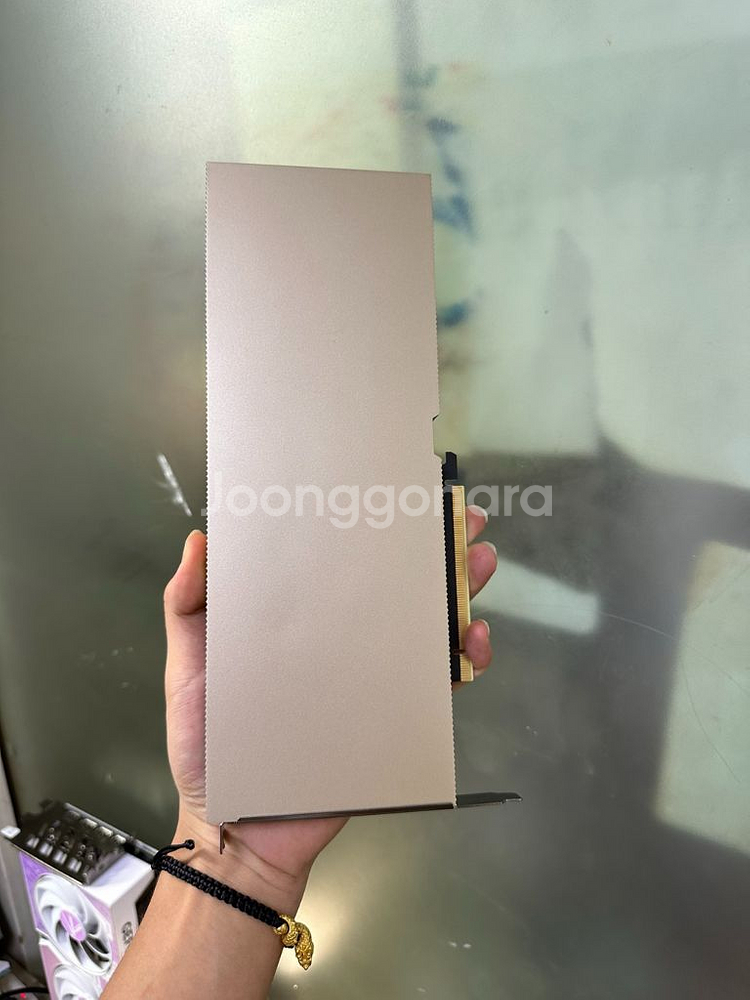 NVIDIA Tesla A10 엔비디아 A10--3
