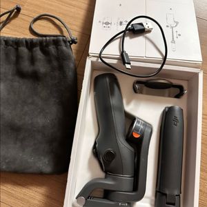 DJI 오즈모 모바일6짐벌
