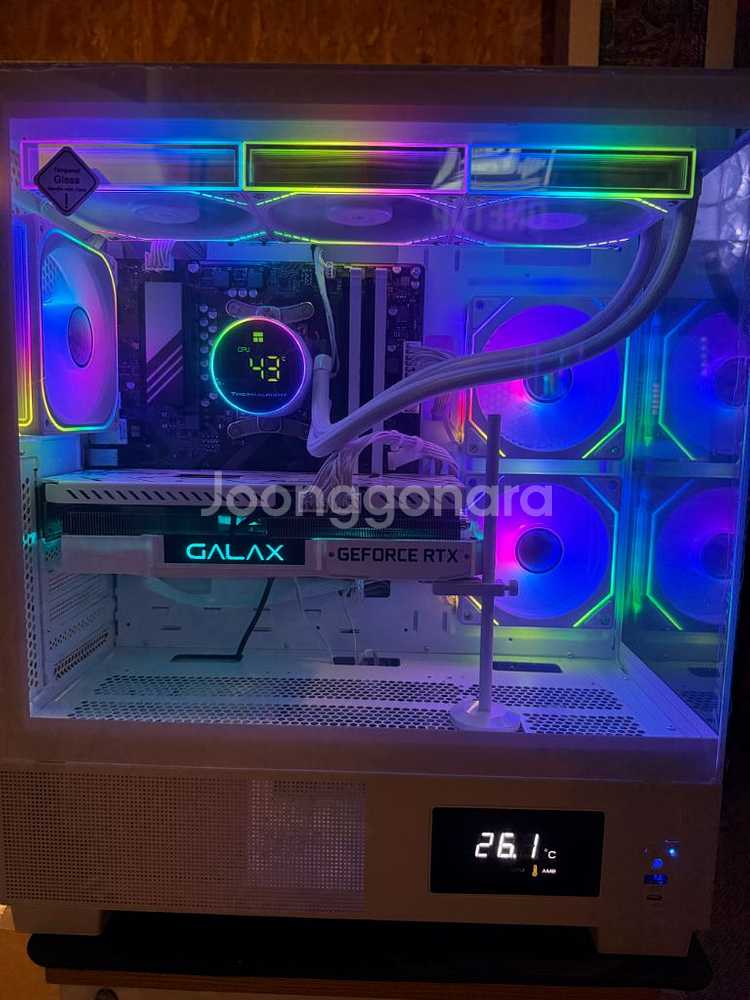 고사양 게임용 화이트감성 간지나는 컴퓨터 본체 PC--2