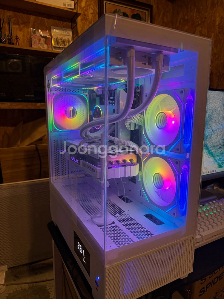 고사양 게임용 화이트감성 간지나는 컴퓨터 본체 PC--1