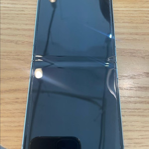 (교환글) 갤럭시 Z플립5 256gb (액정 점)