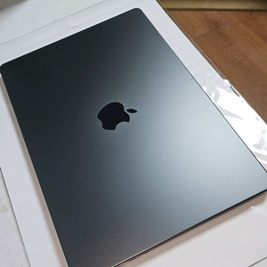 (급처) 맥북 프로 M4 Max 36GB 1TB