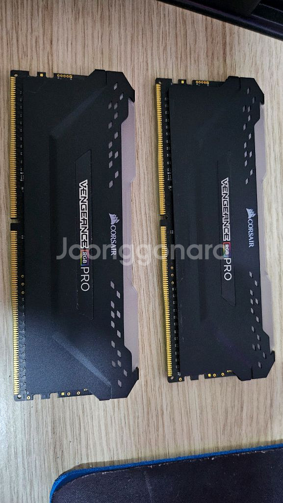 커세어 벤젠스 프로 8GB 2개--0