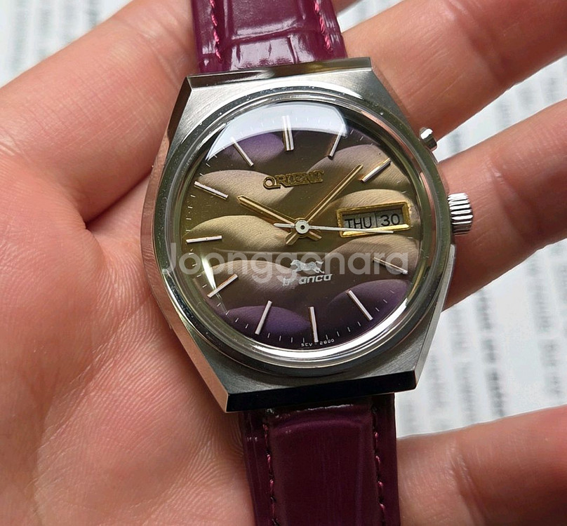 레어] 빈티지 오리엔트 브롱코 퍼플그라데이션 데이데이트--4