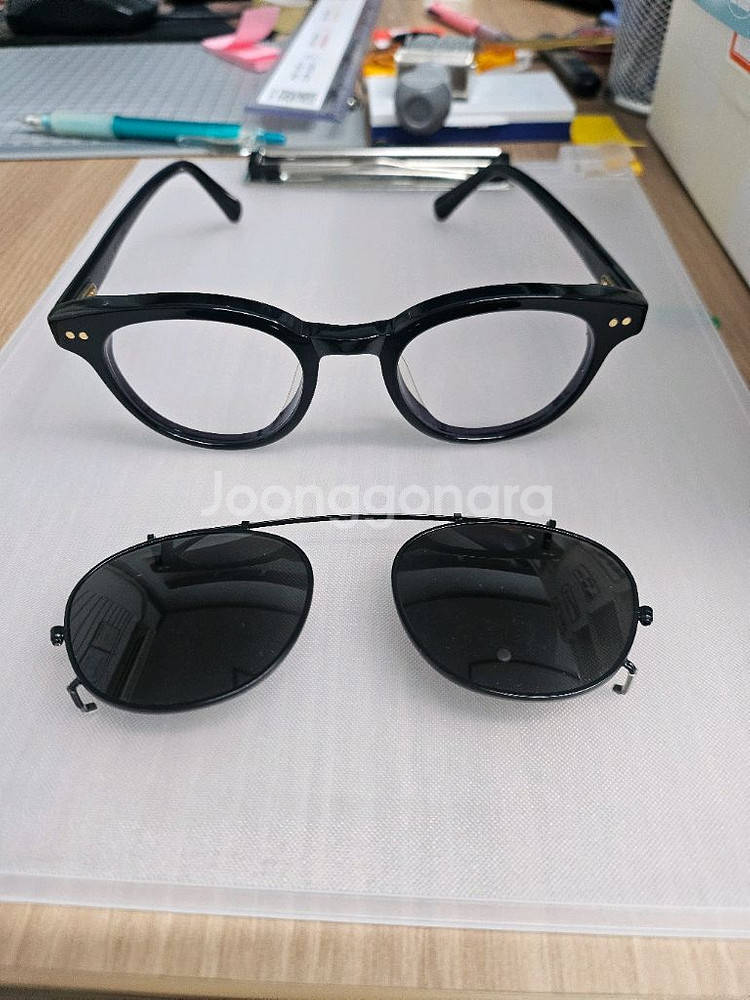 젠틀몬스터 클립온 선글라스--2