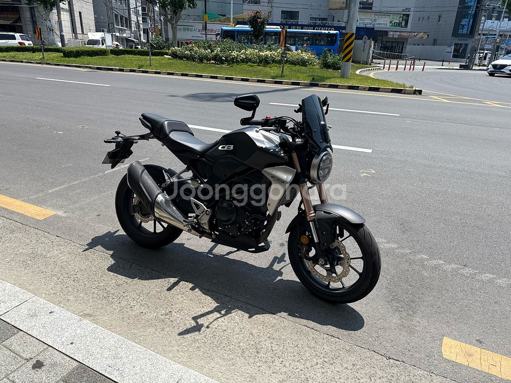 CB300R--0