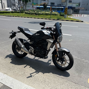 CB300R