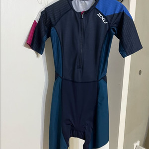 2XU 여성 수트 xs