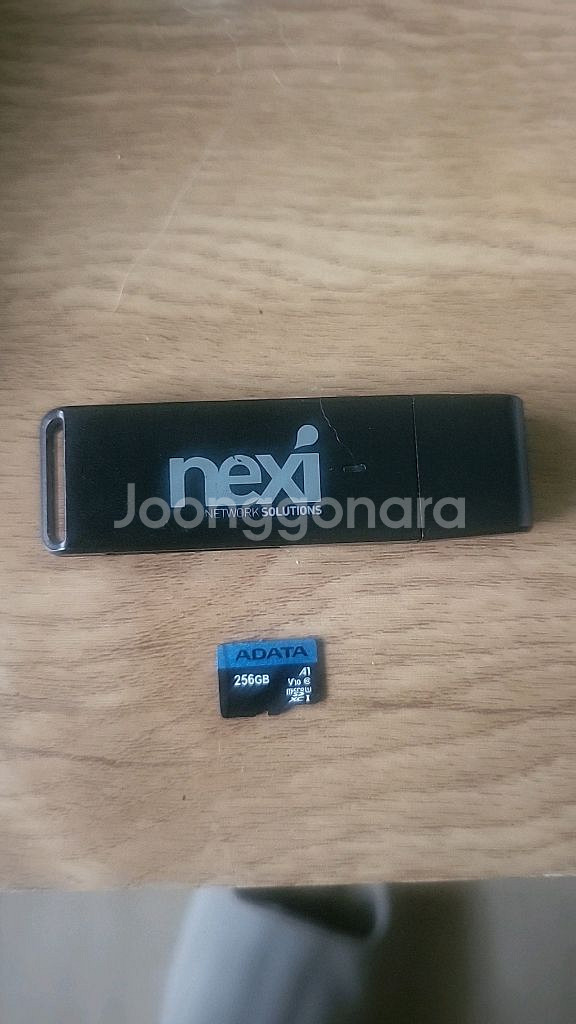 MicroSD 256G + 리더기 팝니다--0