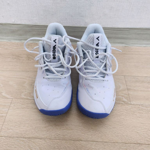 빅터 배드민턴화 260