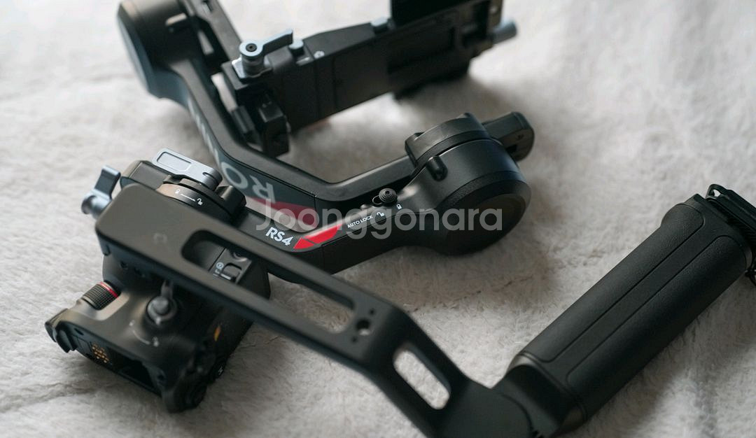 DJI Ronin RS4 판매합니다. ( rs 브리프)--1