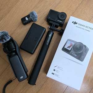 DJI 오즈모 액션4 어드벤쳐 콤보 판매합니다