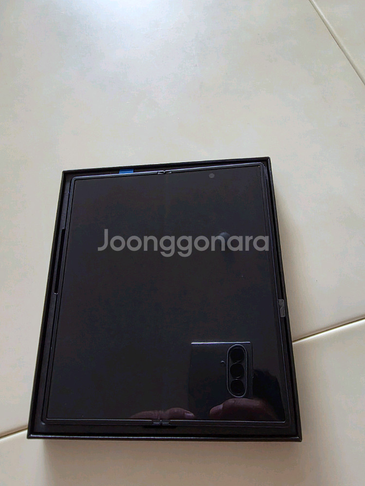 폴드6 네이비 512g 올교체한 새상품급 판매합니다--1