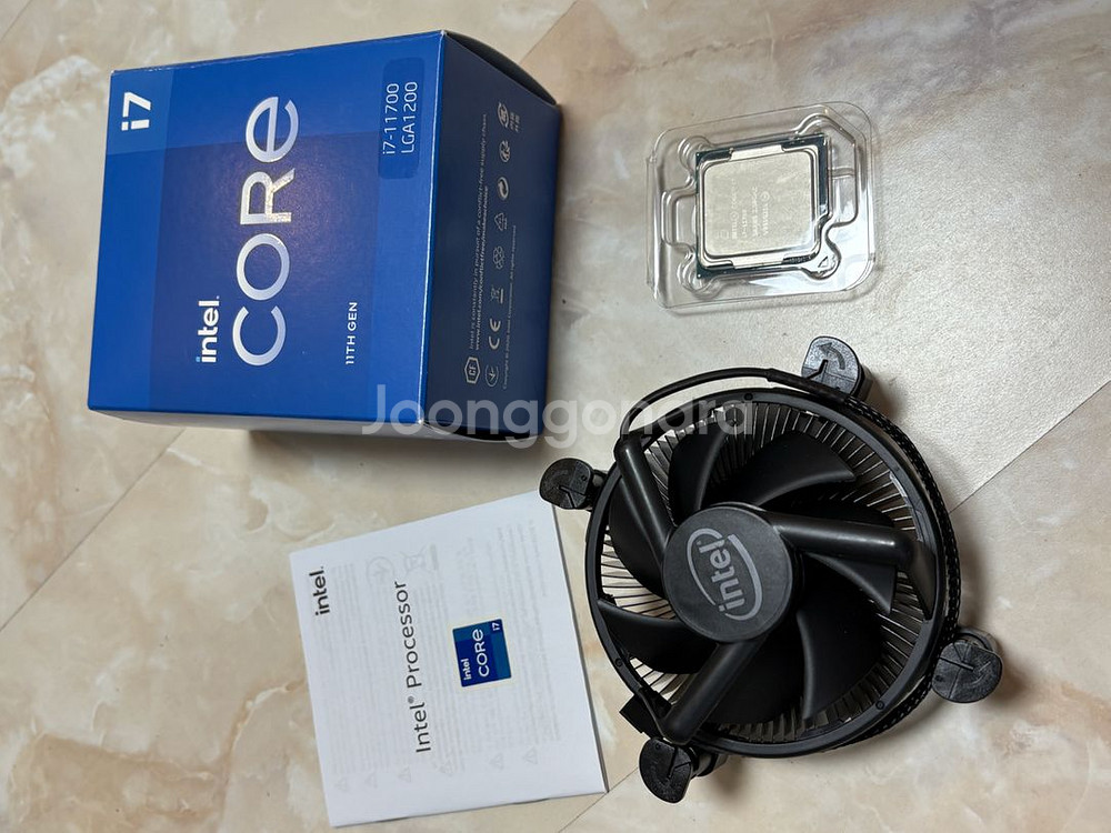 인텔 i7-11700 CPU 풀박스 S급--1