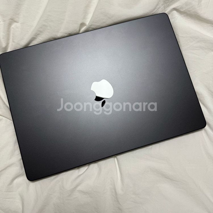 맥북 프로 M4 14인치 24gb 1tb--0