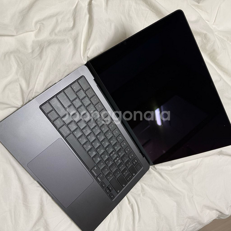 맥북 프로 M4 14인치 24gb 1tb--2